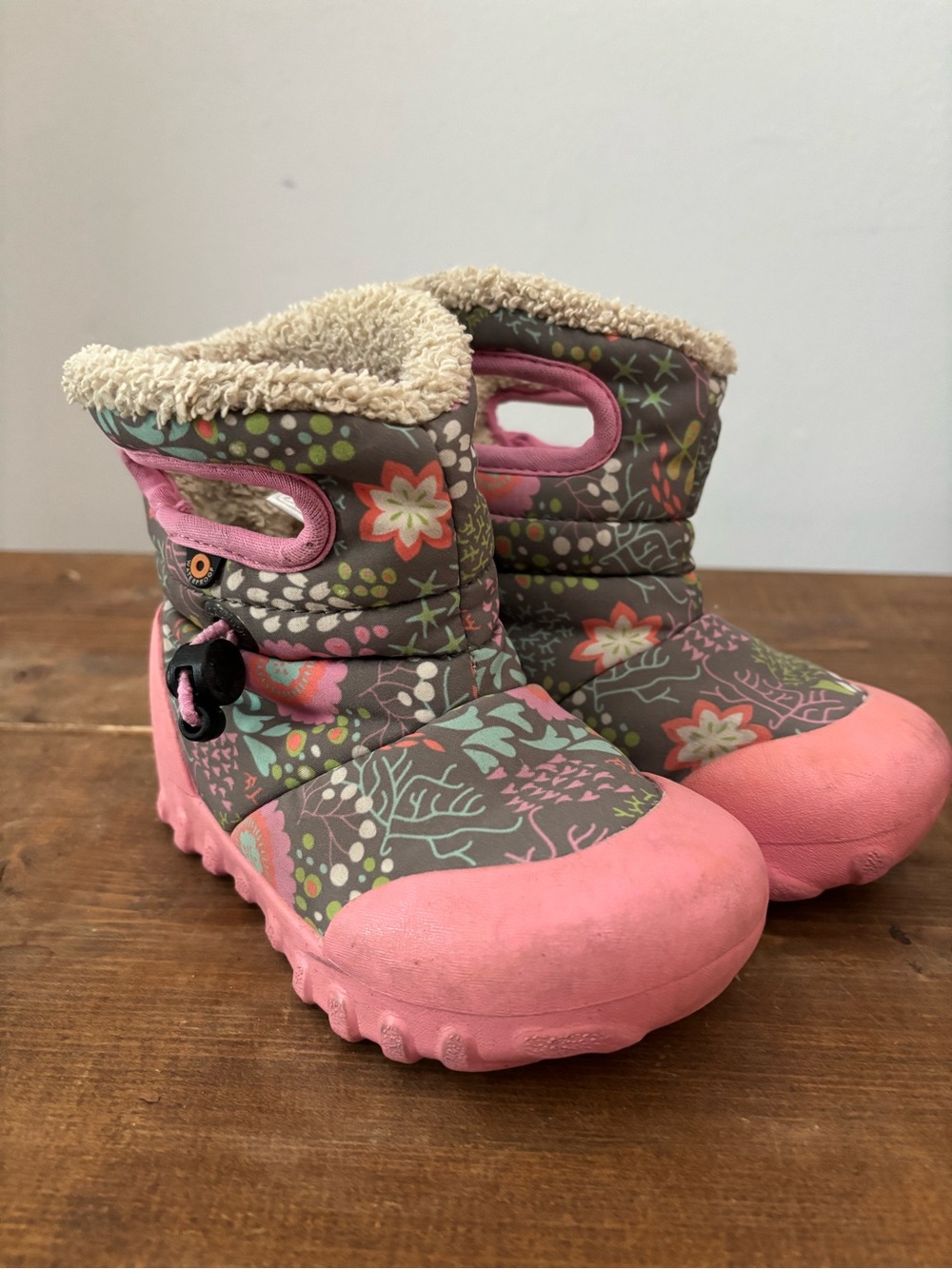 Bogs B-Moc Kids Waterproof Winter Boots Pink Floral Size 8